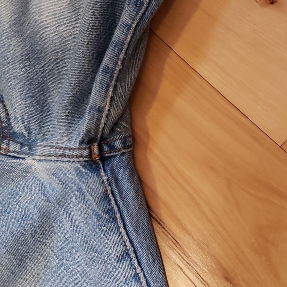 Levi's 501 93 Cropped Jeans - Picture 5 of 12